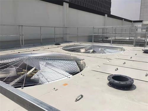 冷卻塔隔音降噪方法案例分析(屋面冷卻塔隔音降噪方案)